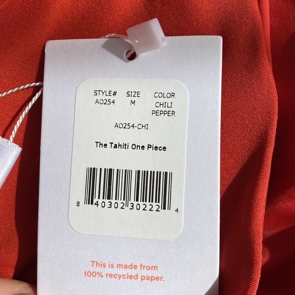 Andie Tahiti chili pepper red one piece swimsuit medium - Picture 8 of 8